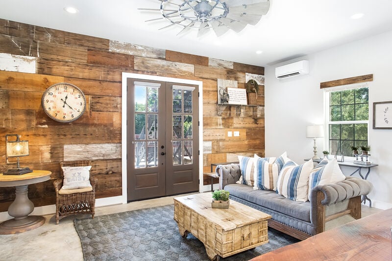 View our Fredericksburg romantic cabins